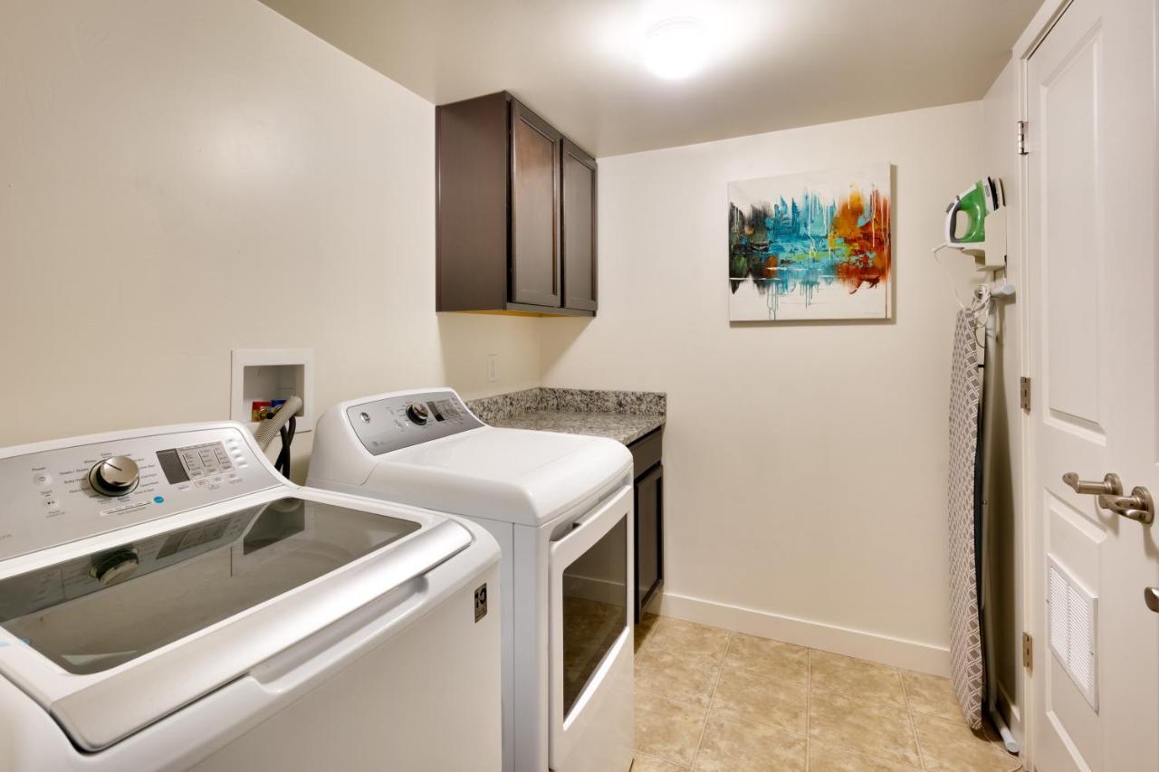 2G New Moab Redcliff Condo, Pool & Hot Tub Bagian luar foto