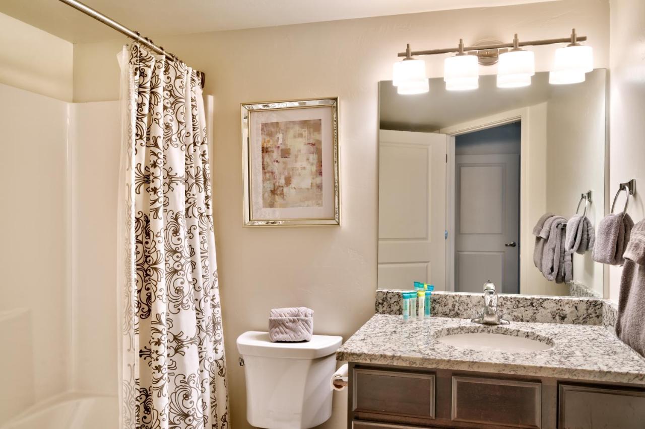 2G New Moab Redcliff Condo, Pool & Hot Tub Bagian luar foto