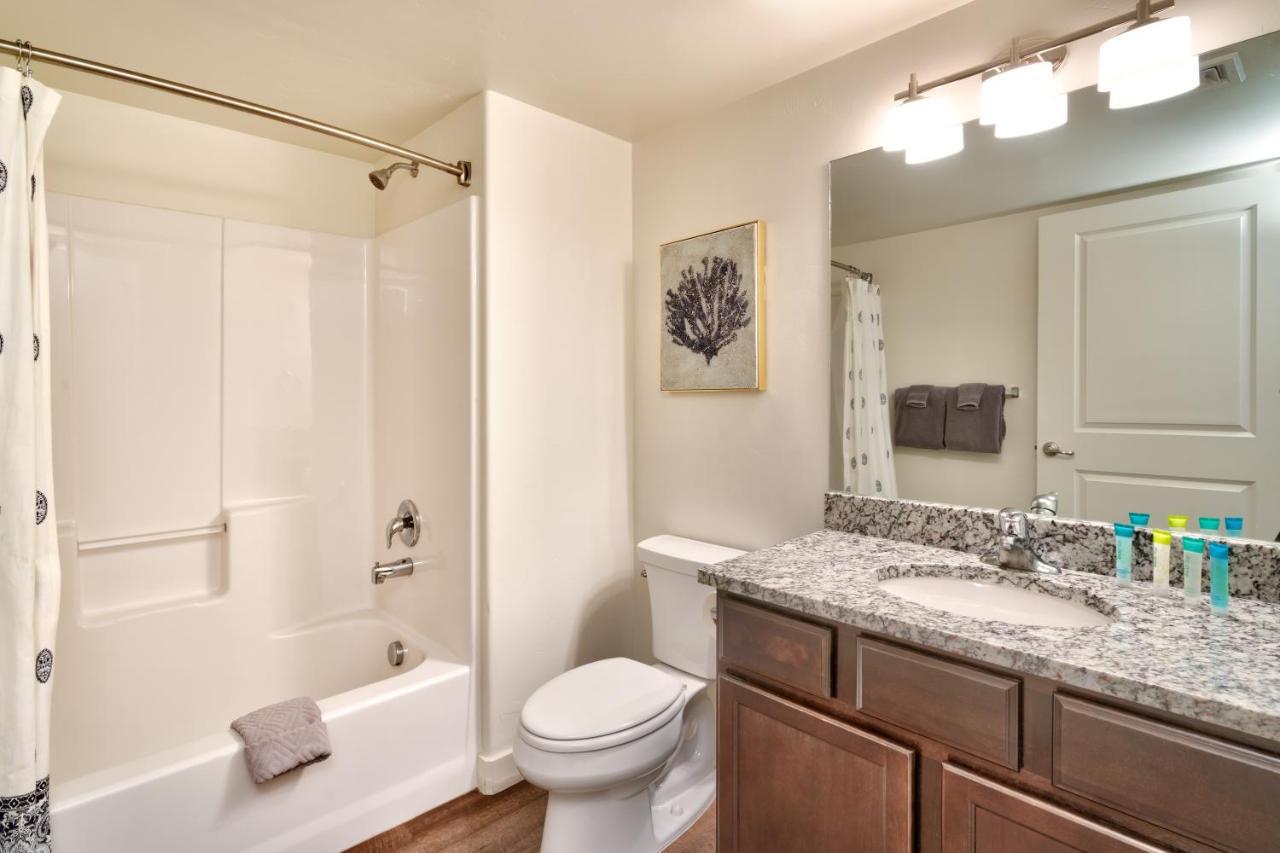 2G New Moab Redcliff Condo, Pool & Hot Tub Bagian luar foto